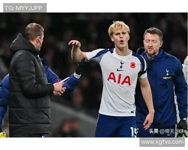 切尔西逆转热刺5-1全场沸腾争议判罚引发热议