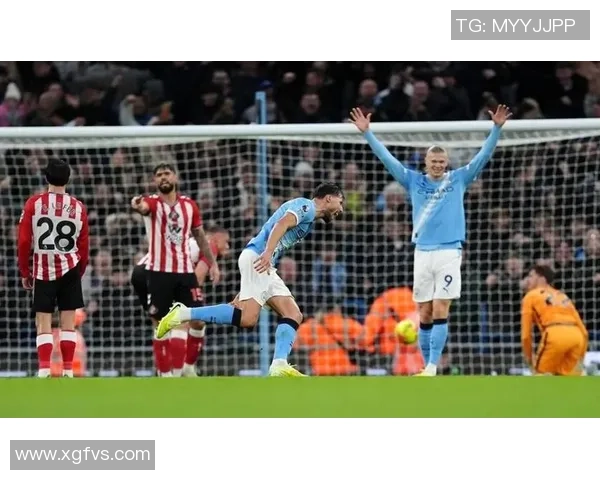 世界杯焦点战曼城与阿森纳平局红牌争议引发全场热议分析