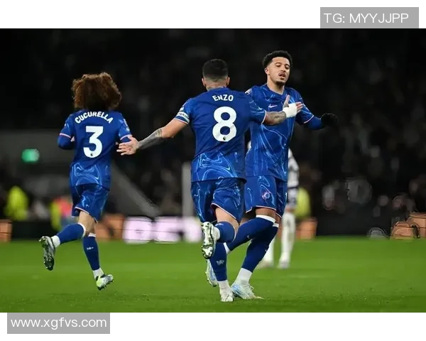 英超精彩对决里昂大胜切尔西神奇扑救瞬间引发全场沸腾