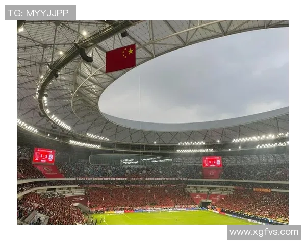 西甲激战：那不勒斯与巴萨战成平局补时争议进球引发全场轰动